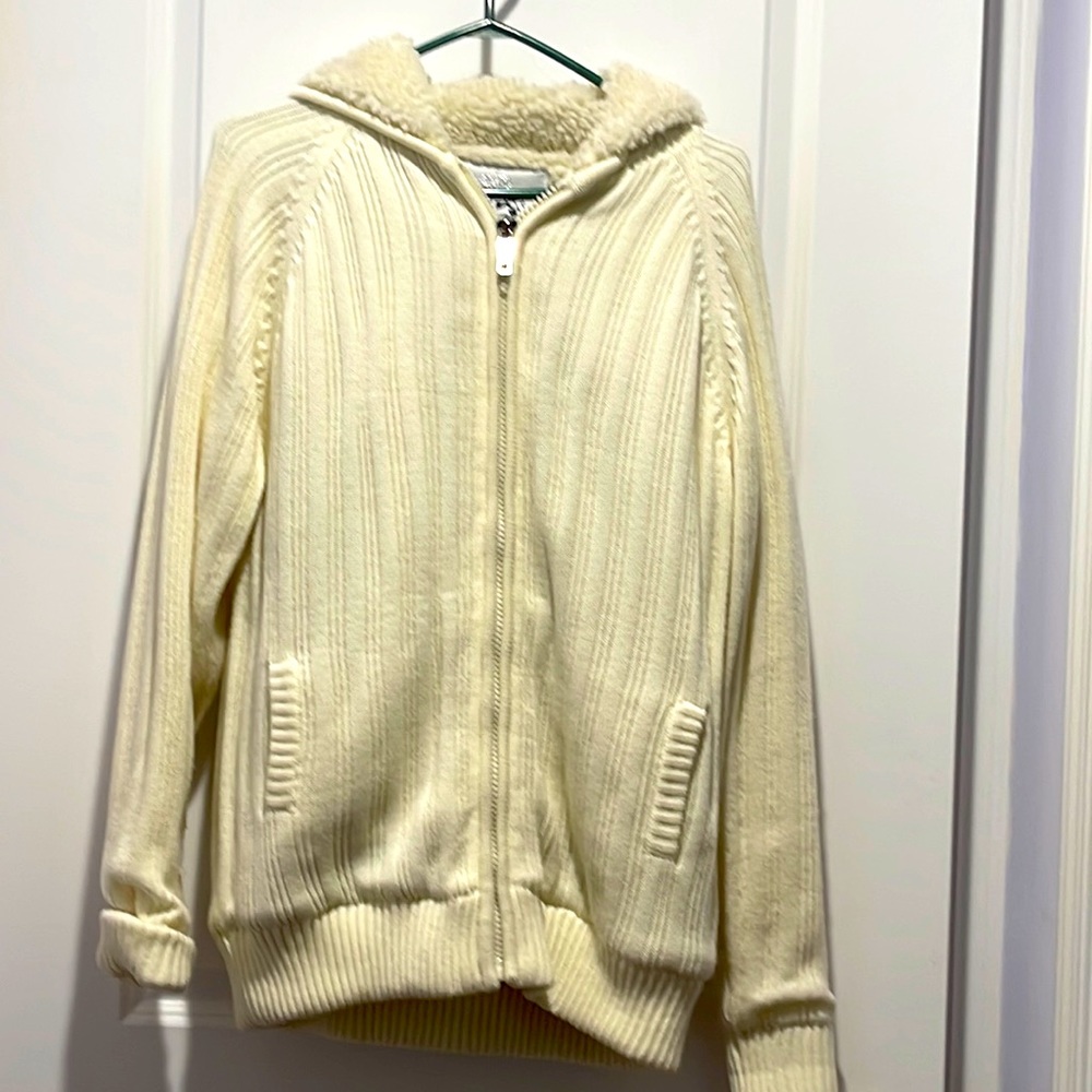 NWOT-Spring Knitted Sweater for Men